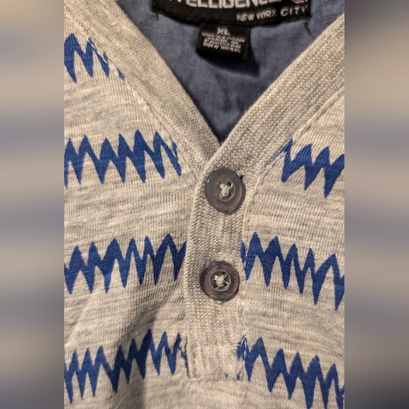 NWT Counter Intelligence Tee - Picture 3 of 4